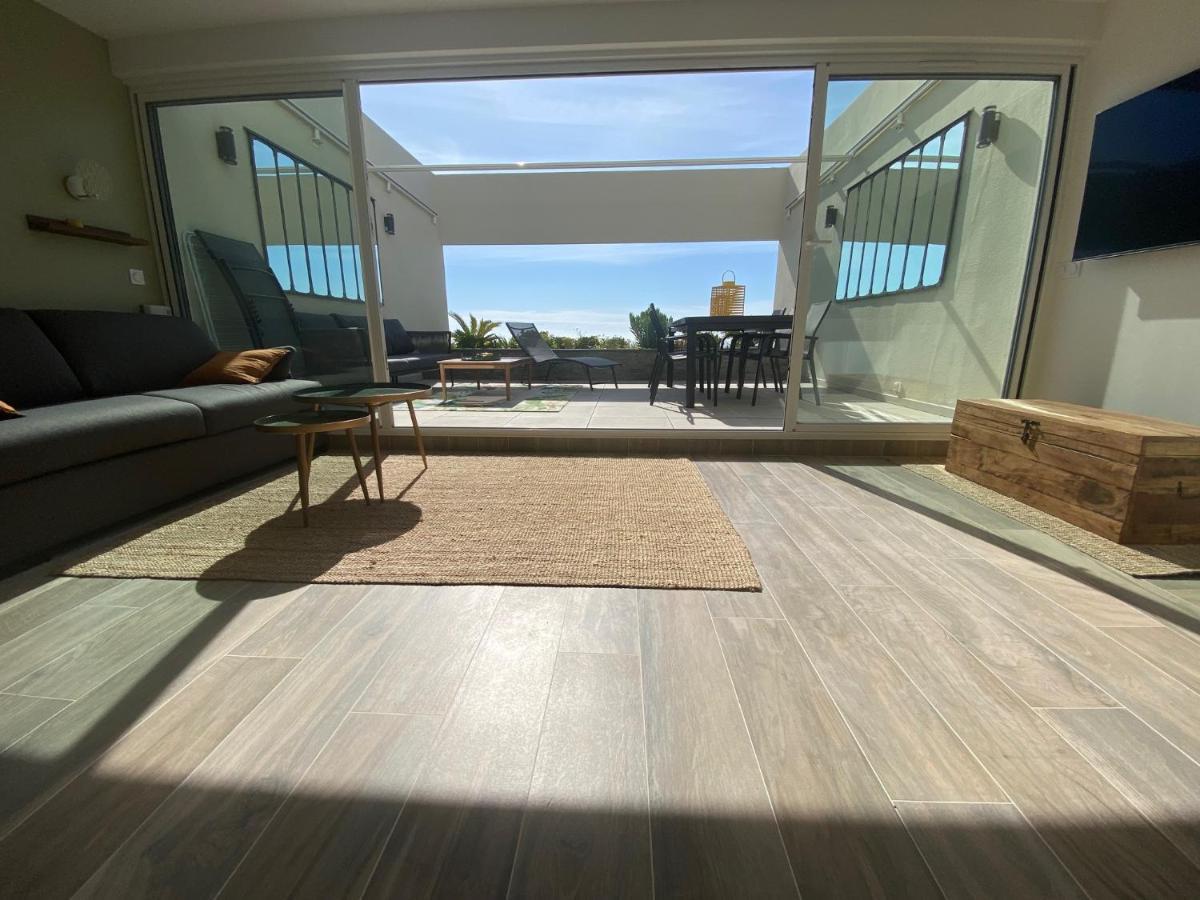 Superbe T2 44M2 - Grande Terrasse Vue Mer Panoramique Exceptionnelle Piscine - Parking บ็องโดล ภายนอก รูปภาพ